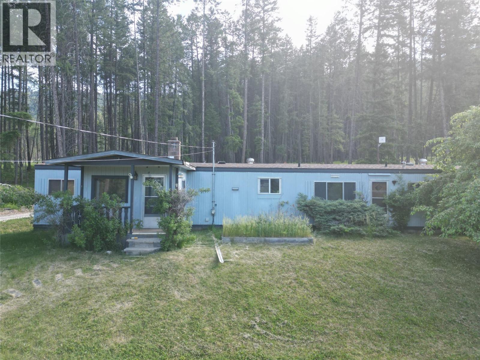601 Lapp Road, Golden, British Columbia