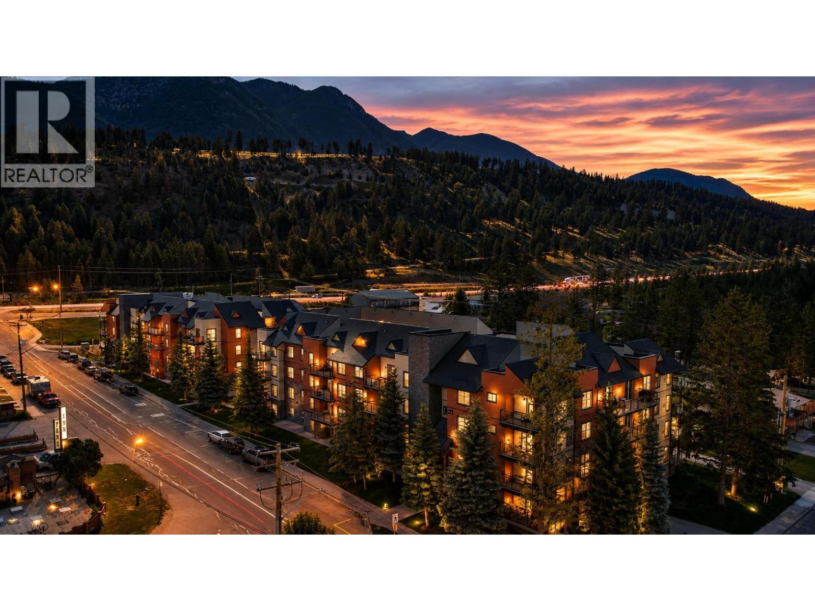 4874 Stanley Street Unit# 2208, Radium Hot Springs, British Columbia