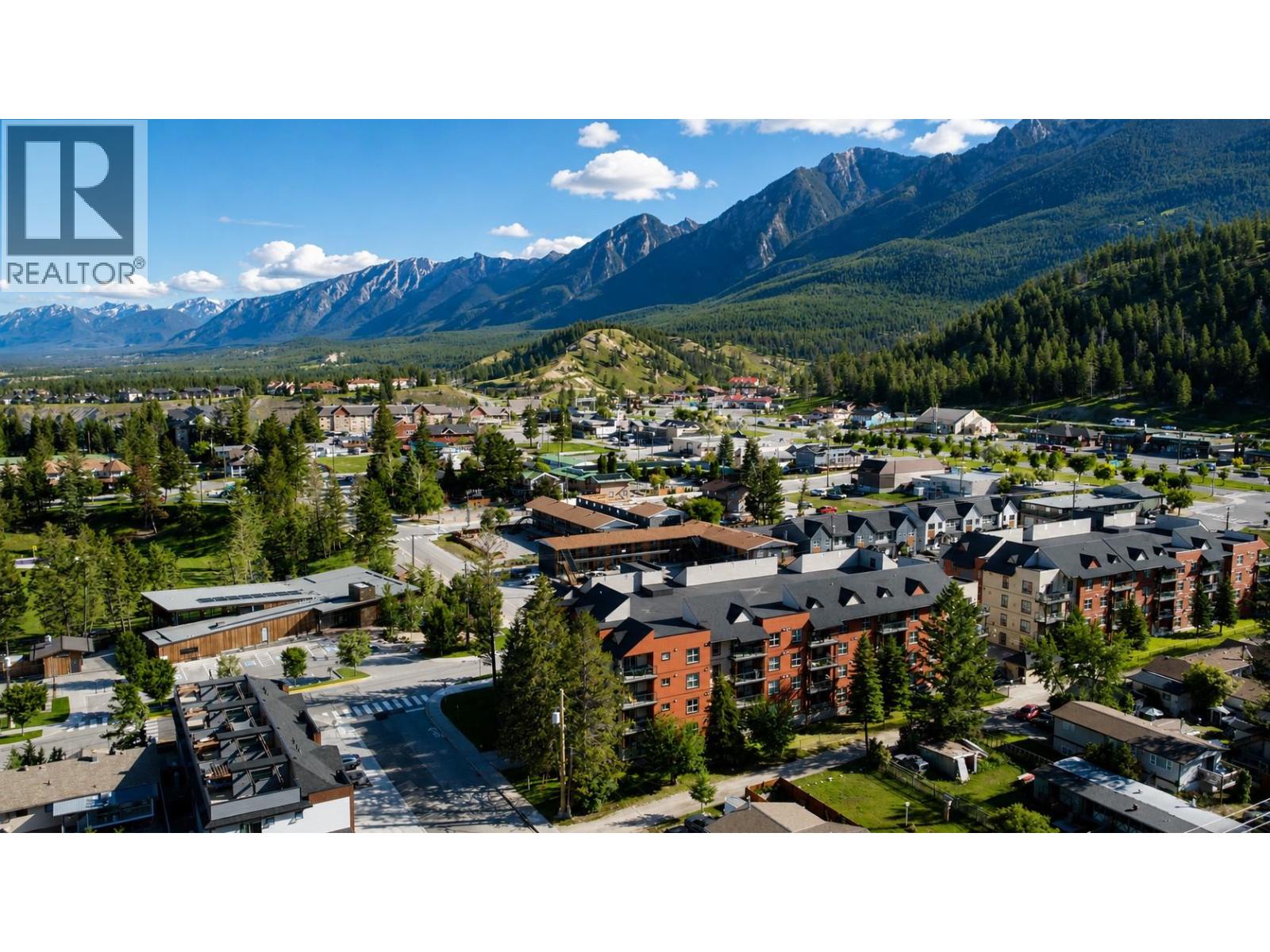 4874 Stanley Street Unit# 2208, Radium Hot Springs, British Columbia  V0A 1M0 - Photo 3 - 10392043