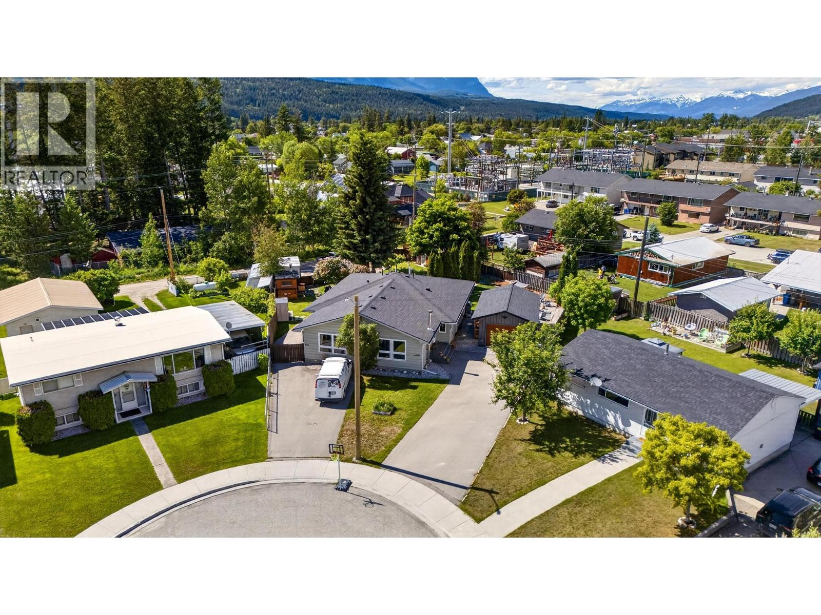 A-1215 Alexander Drive, Golden, British Columbia  V0A 1H0 - Photo 7 - 10392071