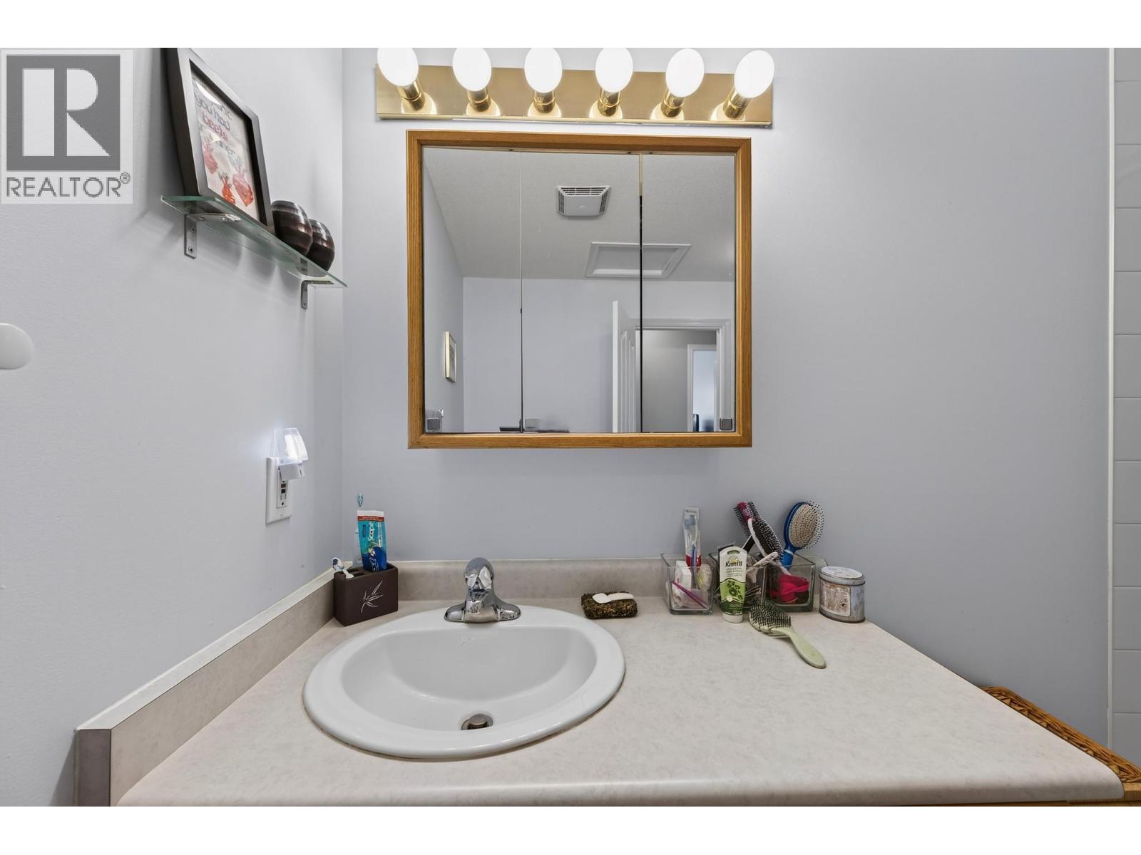 411 5th Avenue S Unit# 12, Golden, British Columbia  V0A 1H0 - Photo 4 - 10392045