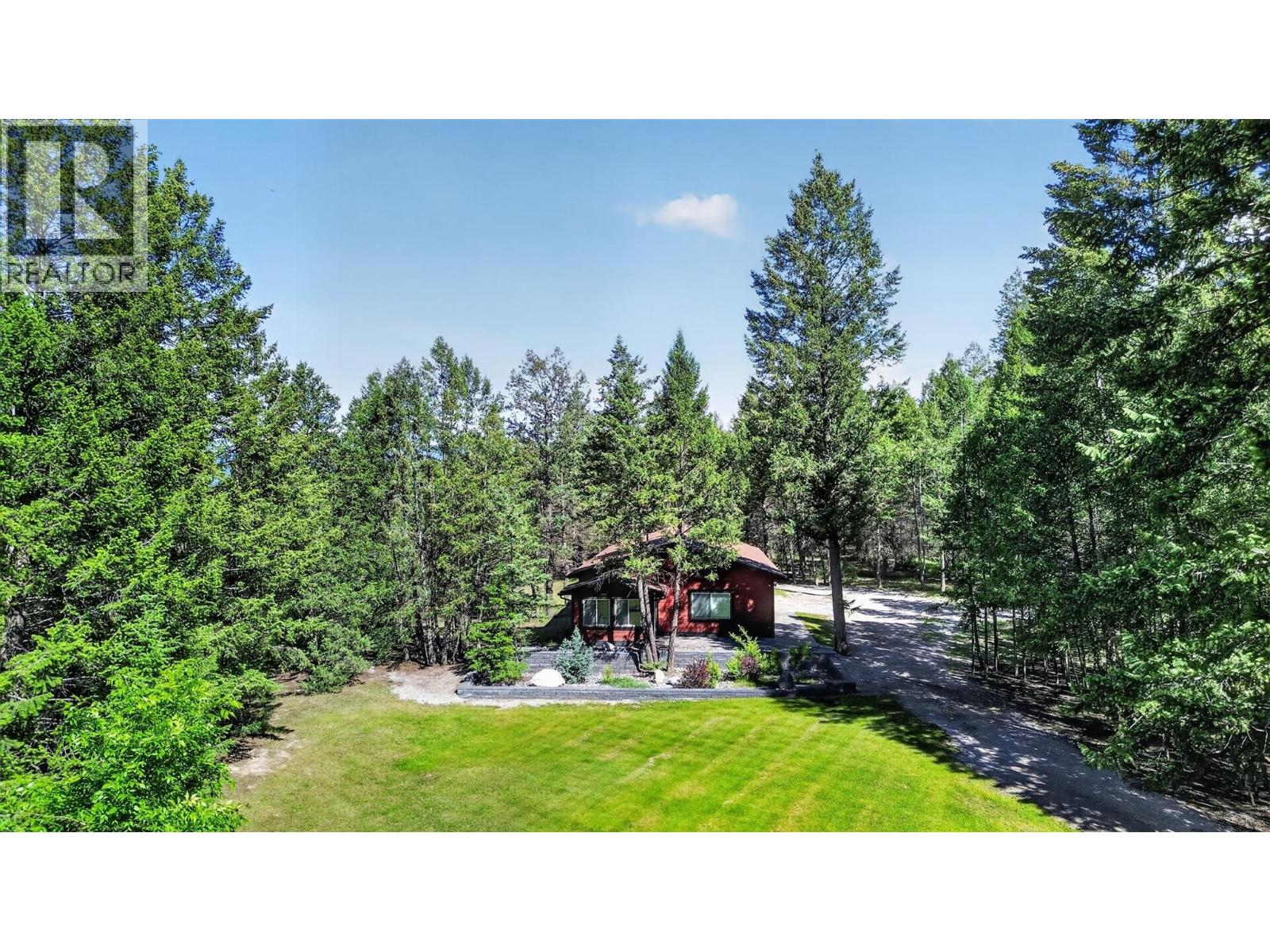8566 Eacrett Road, Dry Gulch, British Columbia