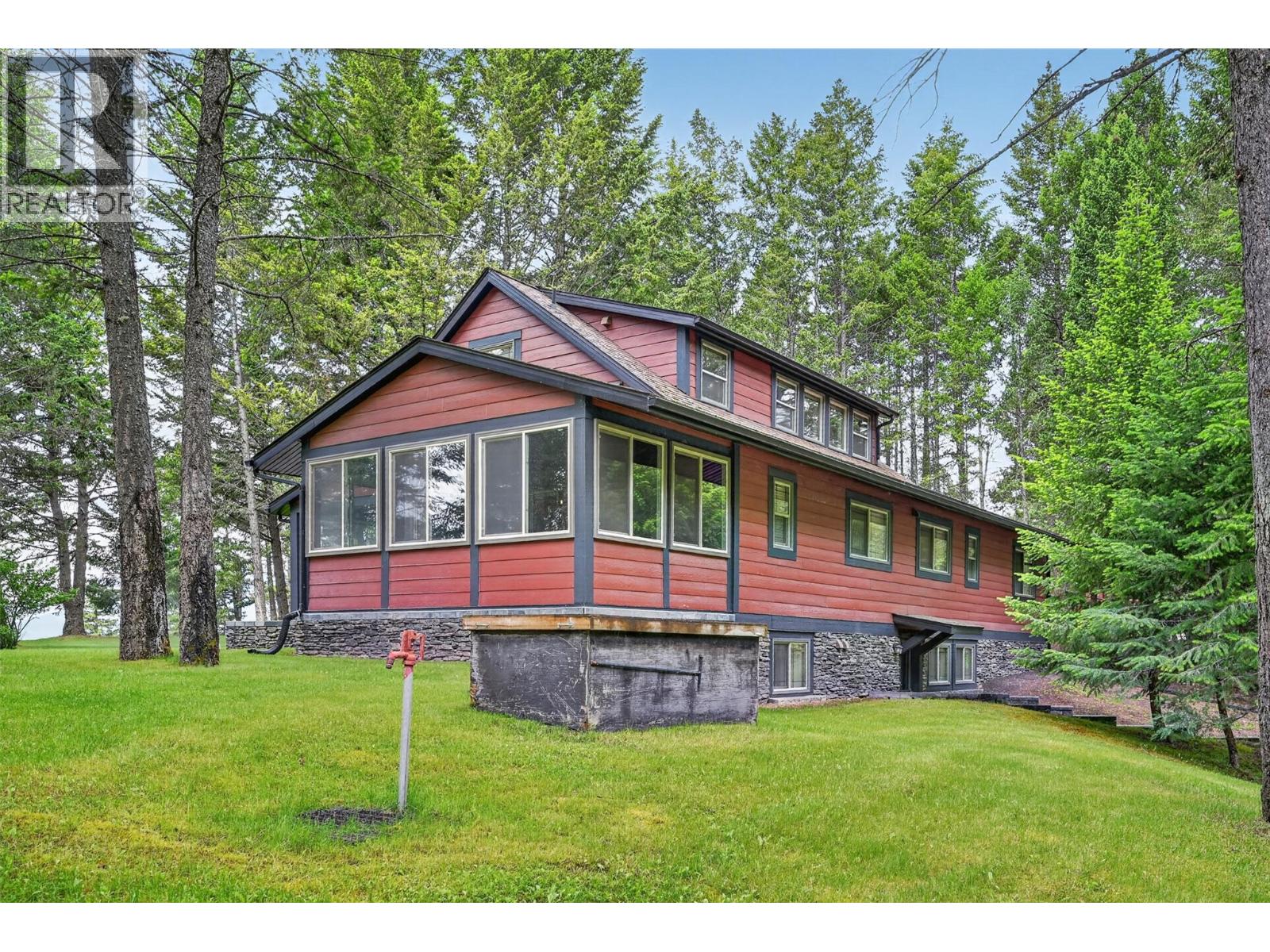 8566 Eacrett Road, Dry Gulch, British Columbia  V0A 1K2 - Photo 50 - 10391305