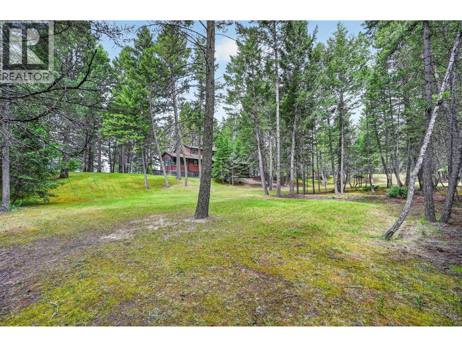8566 Eacrett Road, Dry Gulch, British Columbia  V0A 1K2 - Photo 51 - 10391305