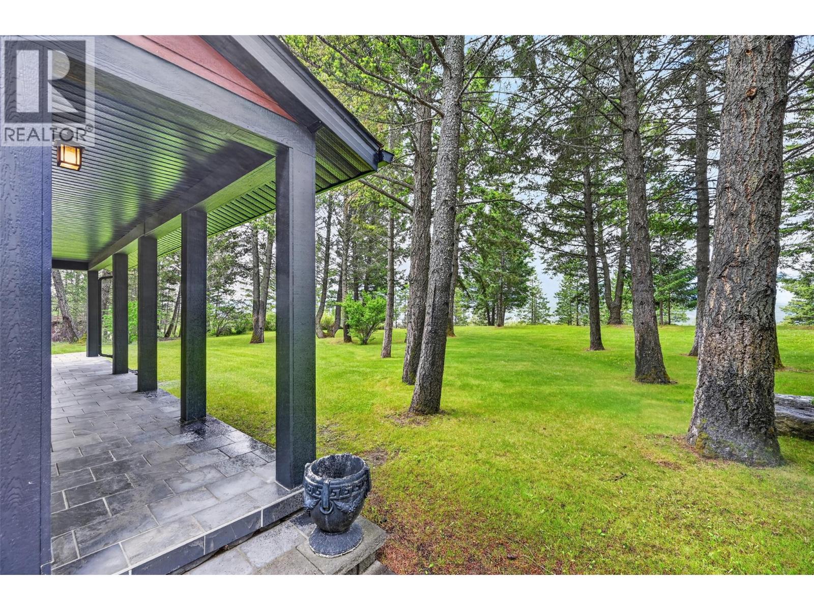 8566 Eacrett Road, Dry Gulch, British Columbia  V0A 1K2 - Photo 56 - 10391305