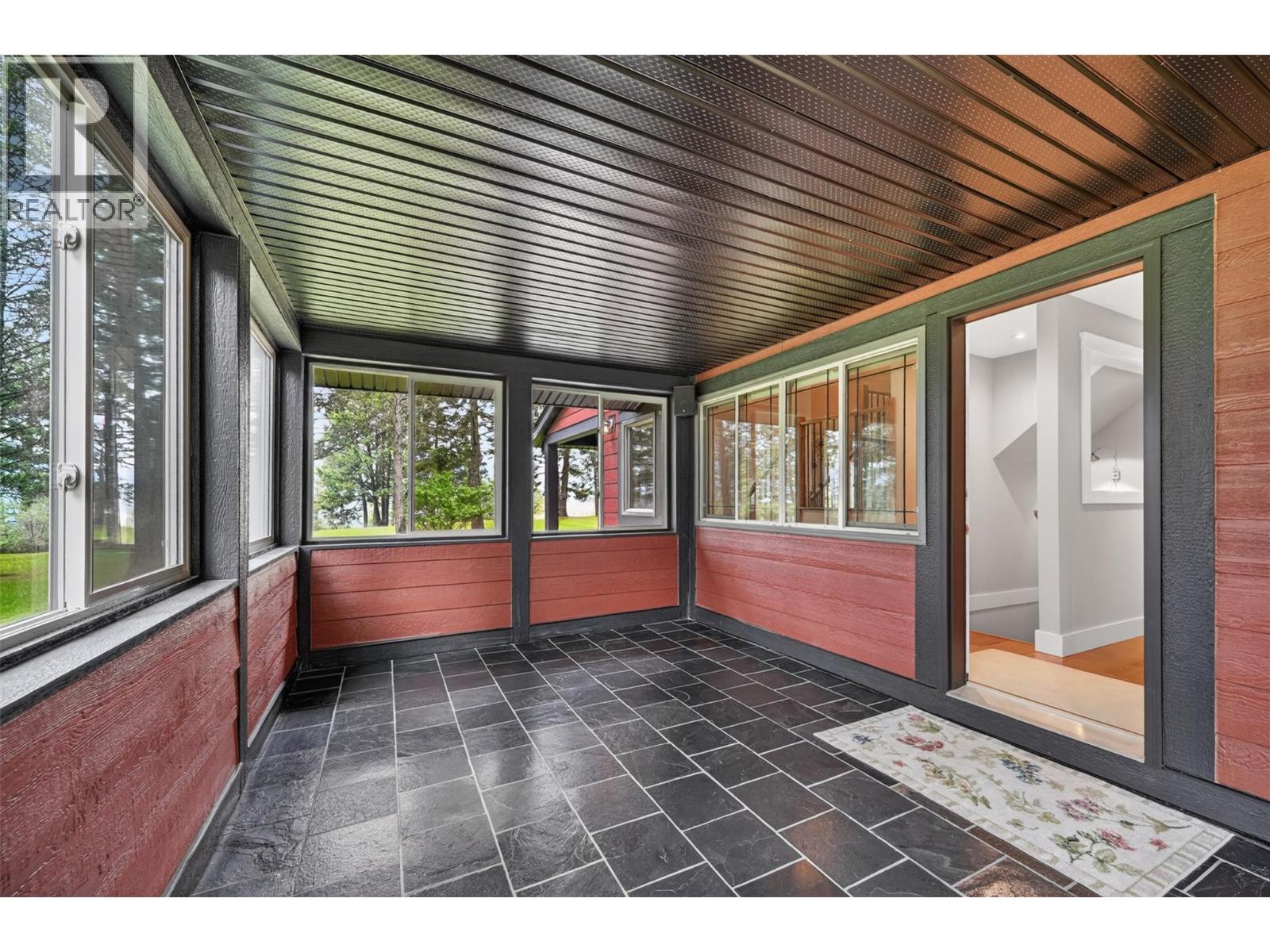 8566 Eacrett Road, Dry Gulch, British Columbia  V0A 1K2 - Photo 71 - 10391305