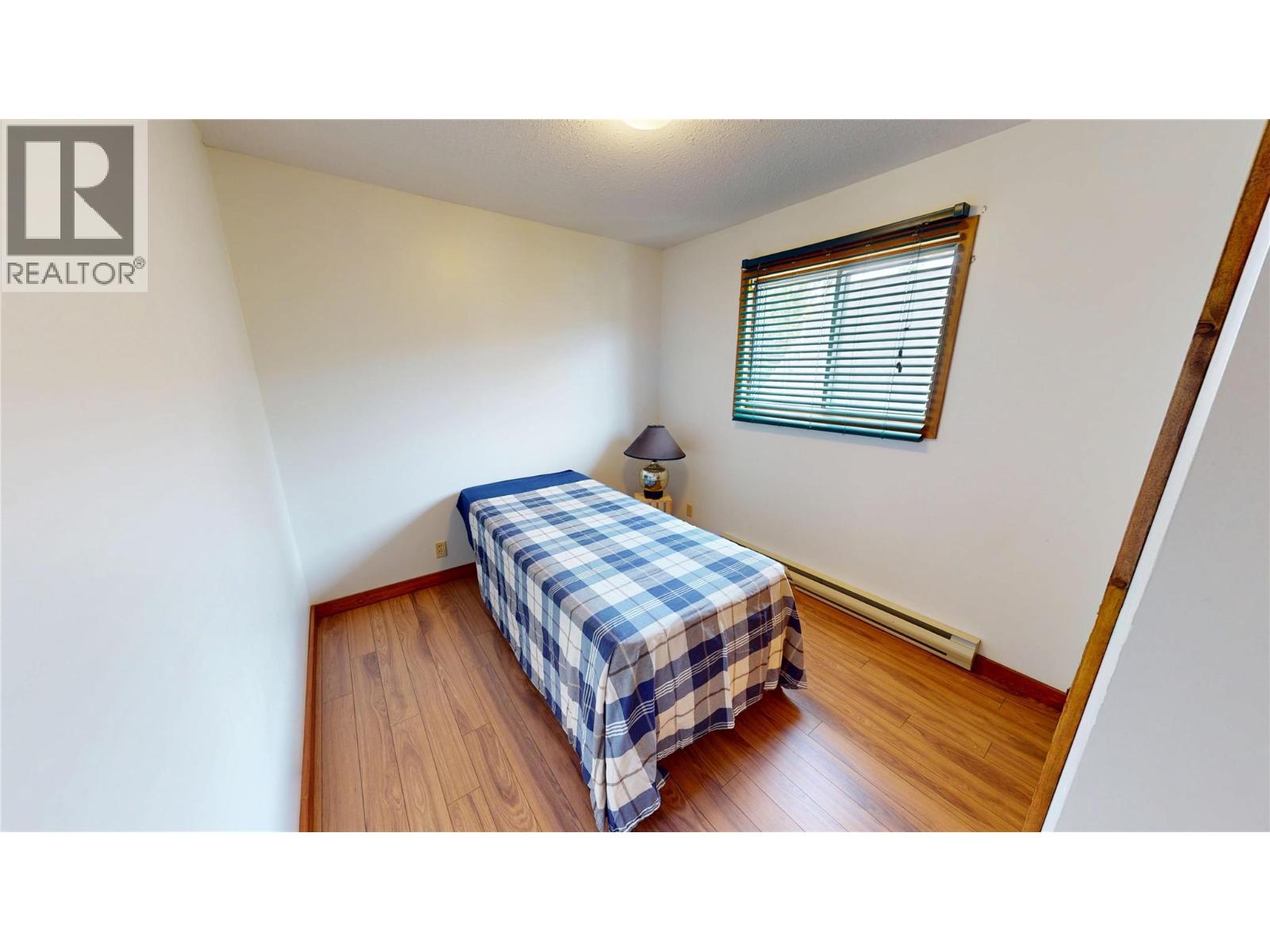 1725 6th Ave Avenue, Invermere, British Columbia  V0A 1K0 - Photo 13 - 10392123