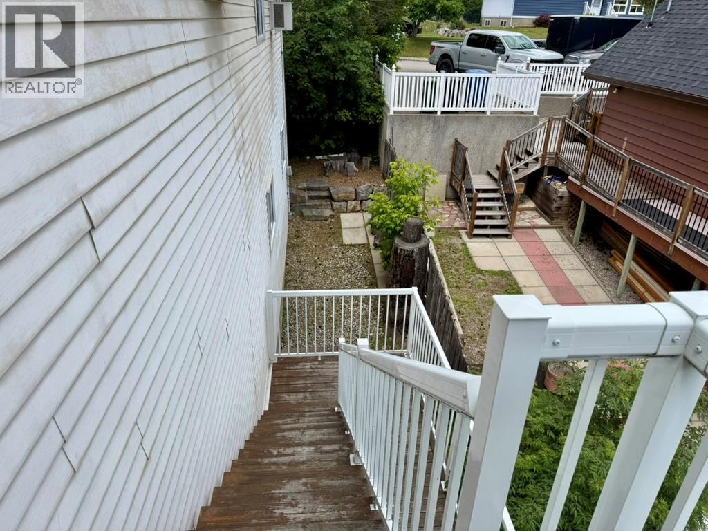 1725 6th Ave Avenue, Invermere, British Columbia  V0A 1K0 - Photo 38 - 10392123