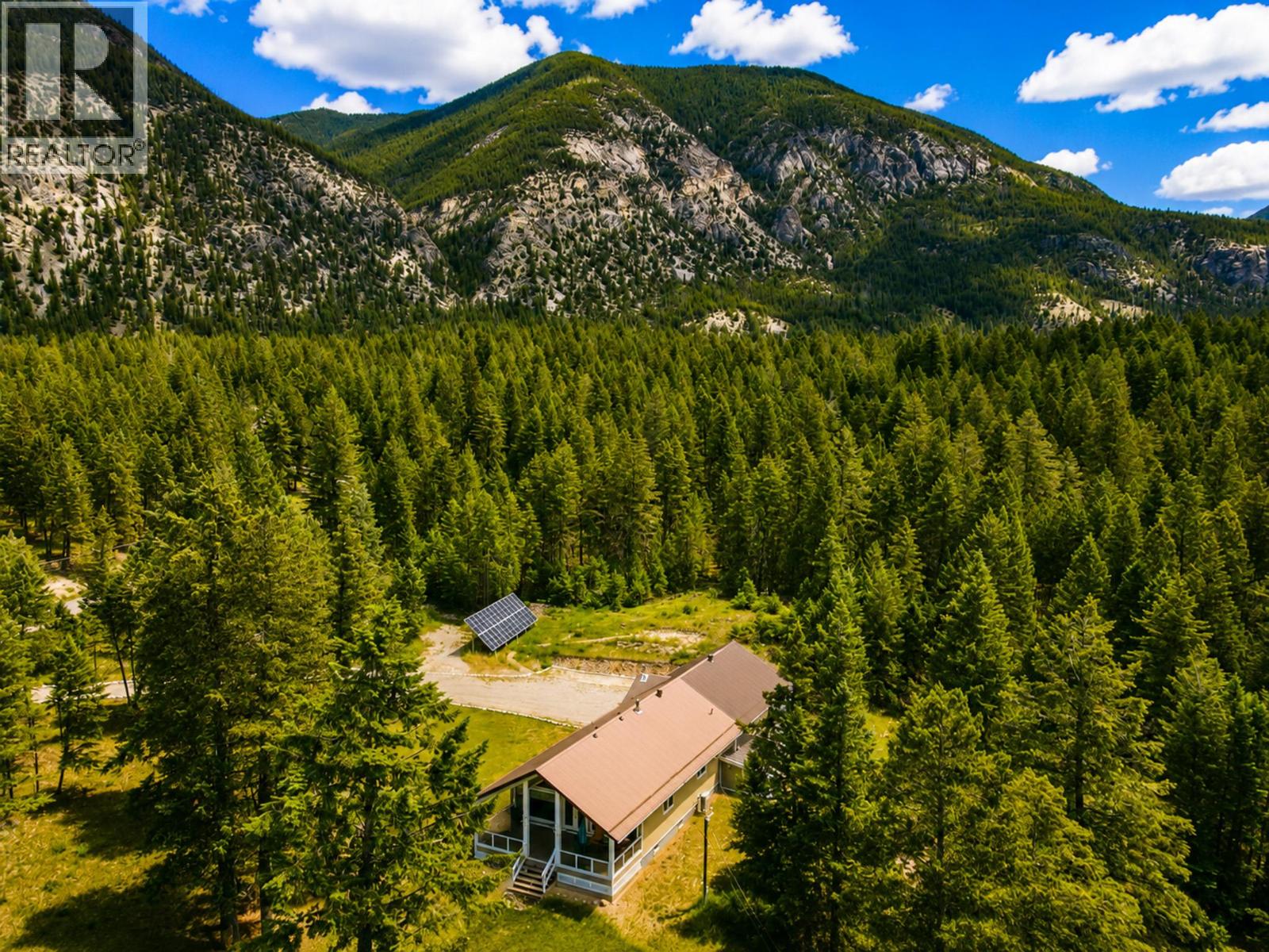 5226 Juniper Heights Road, Invermere, British Columbia