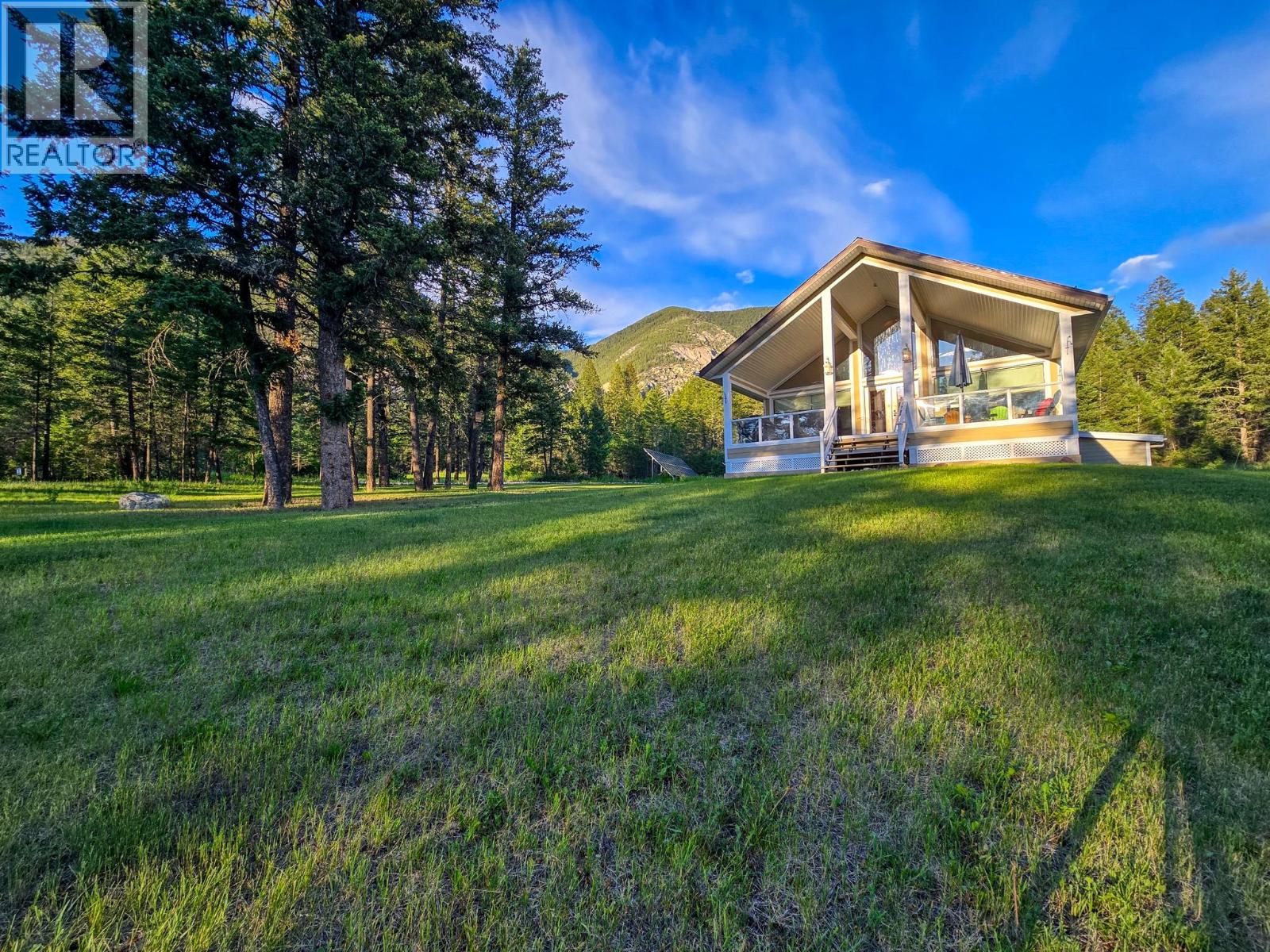 5226 Juniper Heights Road, Invermere, British Columbia  V0A 1K2 - Photo 14 - 10391559