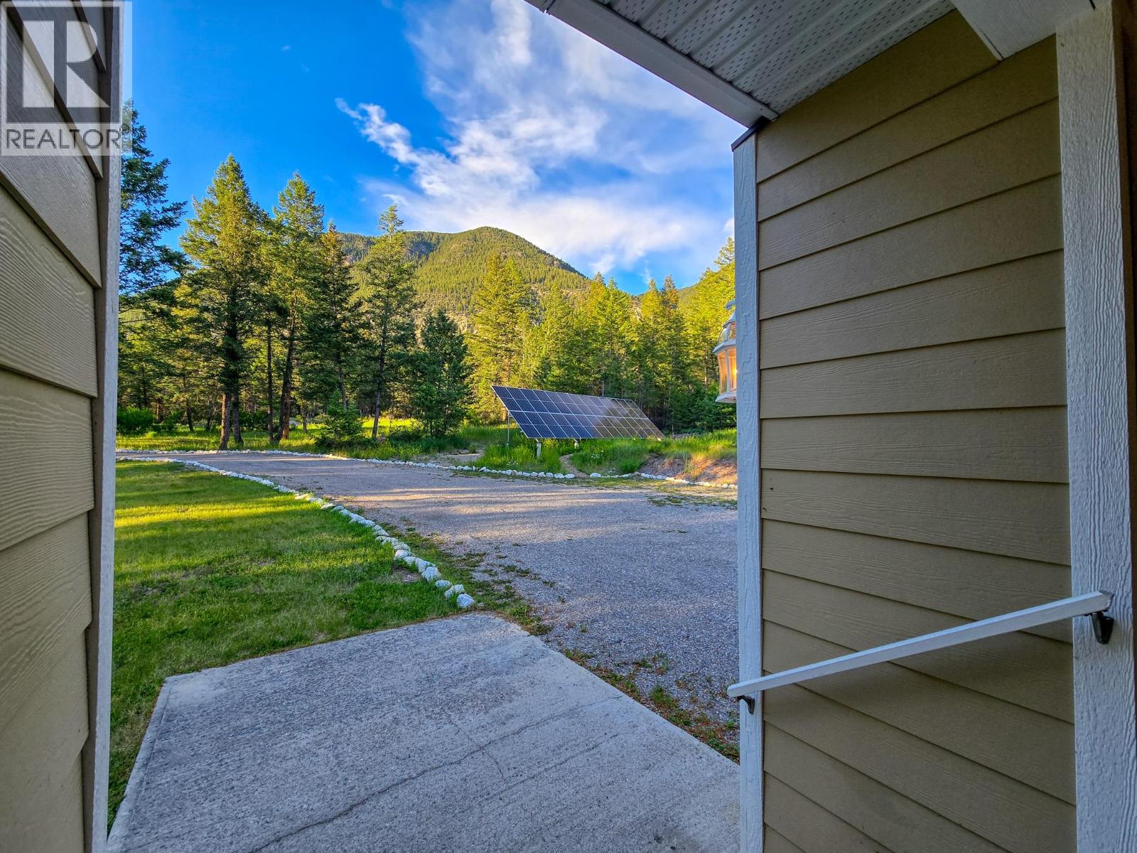 5226 Juniper Heights Road, Invermere, British Columbia  V0A 1K2 - Photo 21 - 10391559