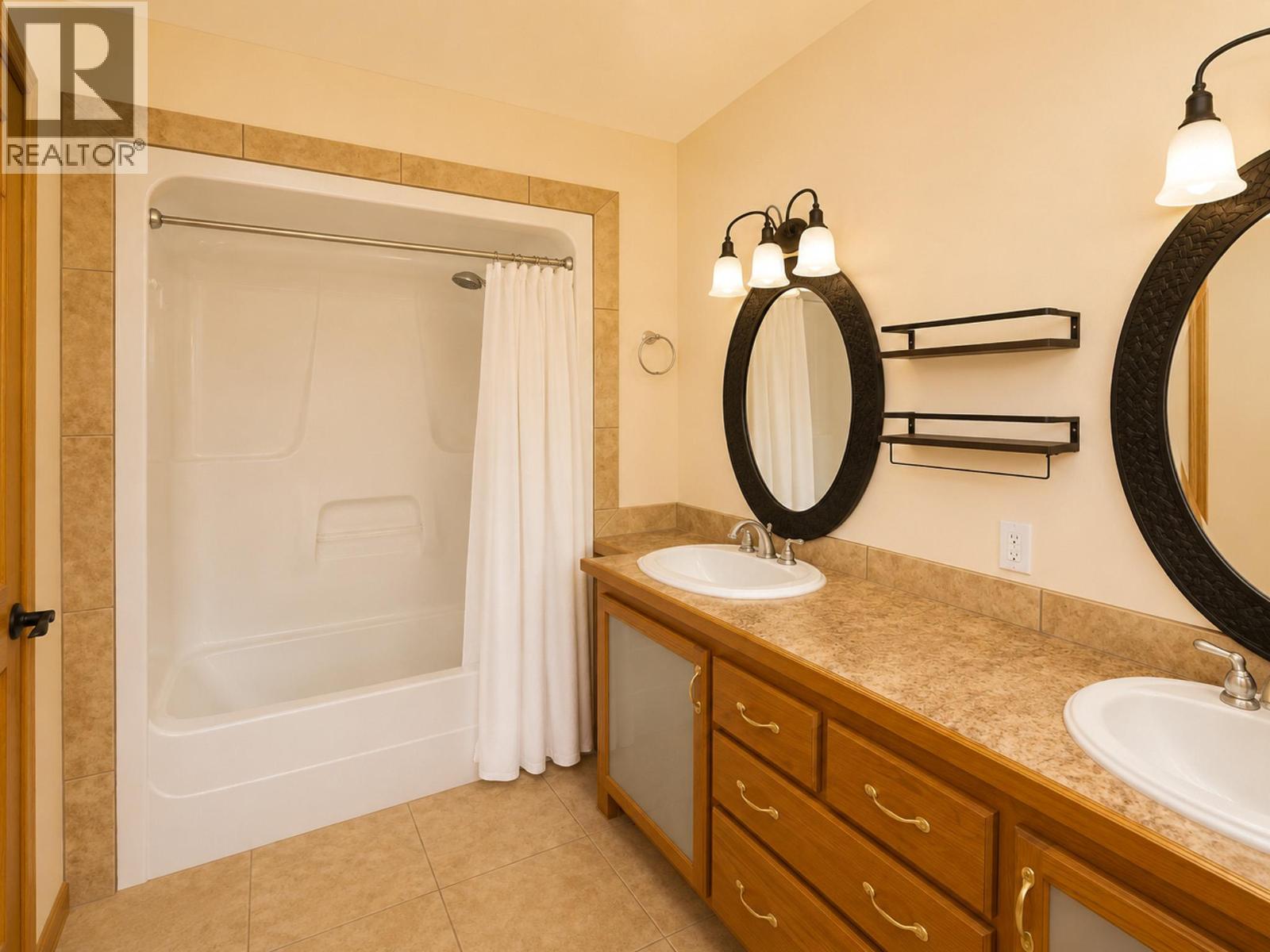 5226 Juniper Heights Road, Invermere, British Columbia  V0A 1K2 - Photo 30 - 10391559