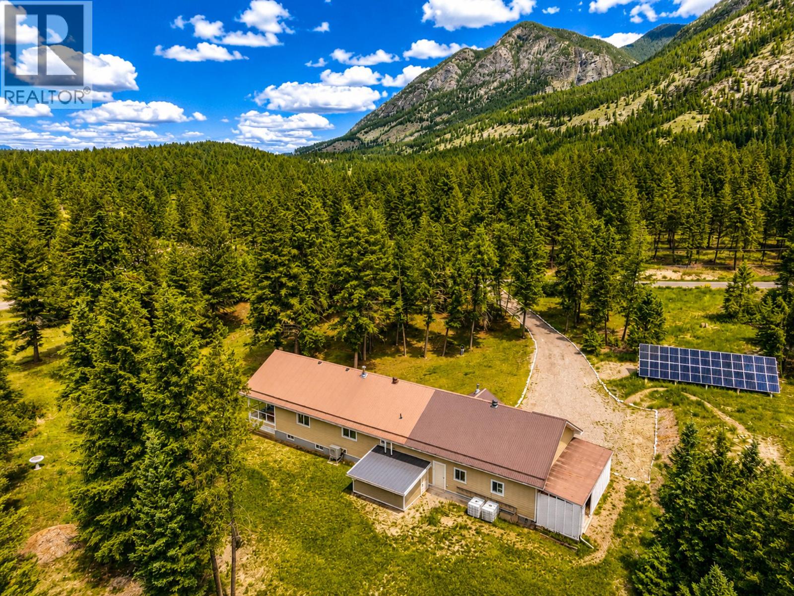 5226 Juniper Heights Road, Invermere, British Columbia  V0A 1K2 - Photo 5 - 10391559