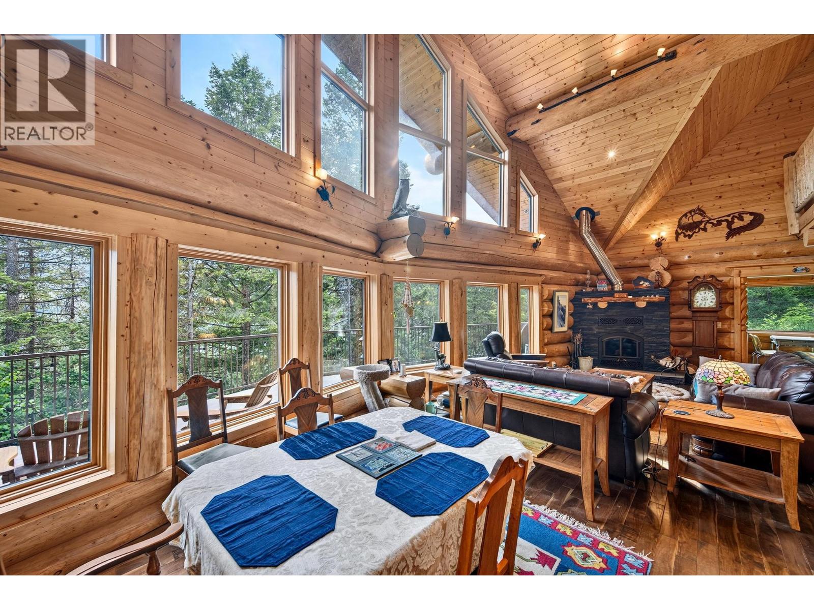 1419 Black Bear Drive, Golden, British Columbia  V0A 1H7 - Photo 18 - 10392508