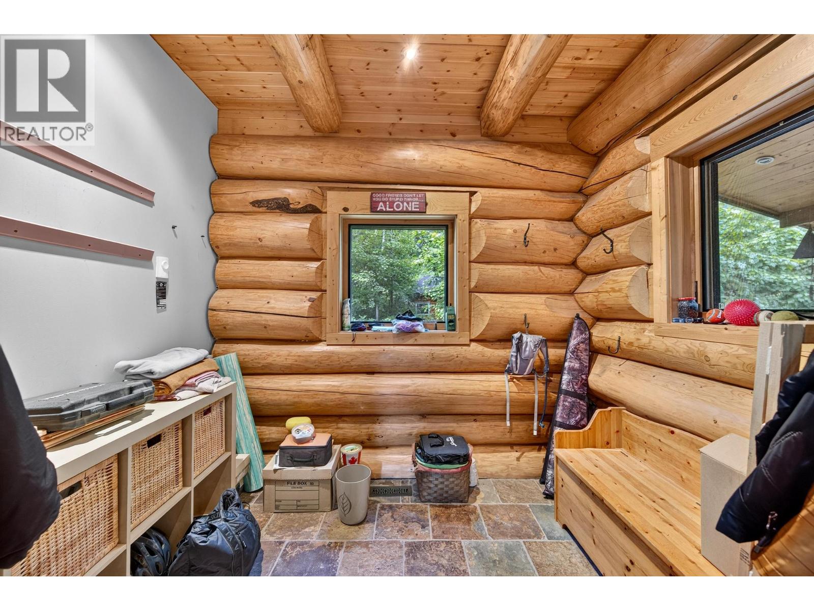 1419 Black Bear Drive, Golden, British Columbia  V0A 1H7 - Photo 26 - 10392508