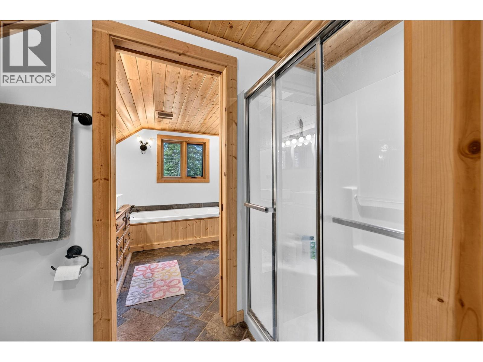 1419 Black Bear Drive, Golden, British Columbia  V0A 1H7 - Photo 40 - 10392508