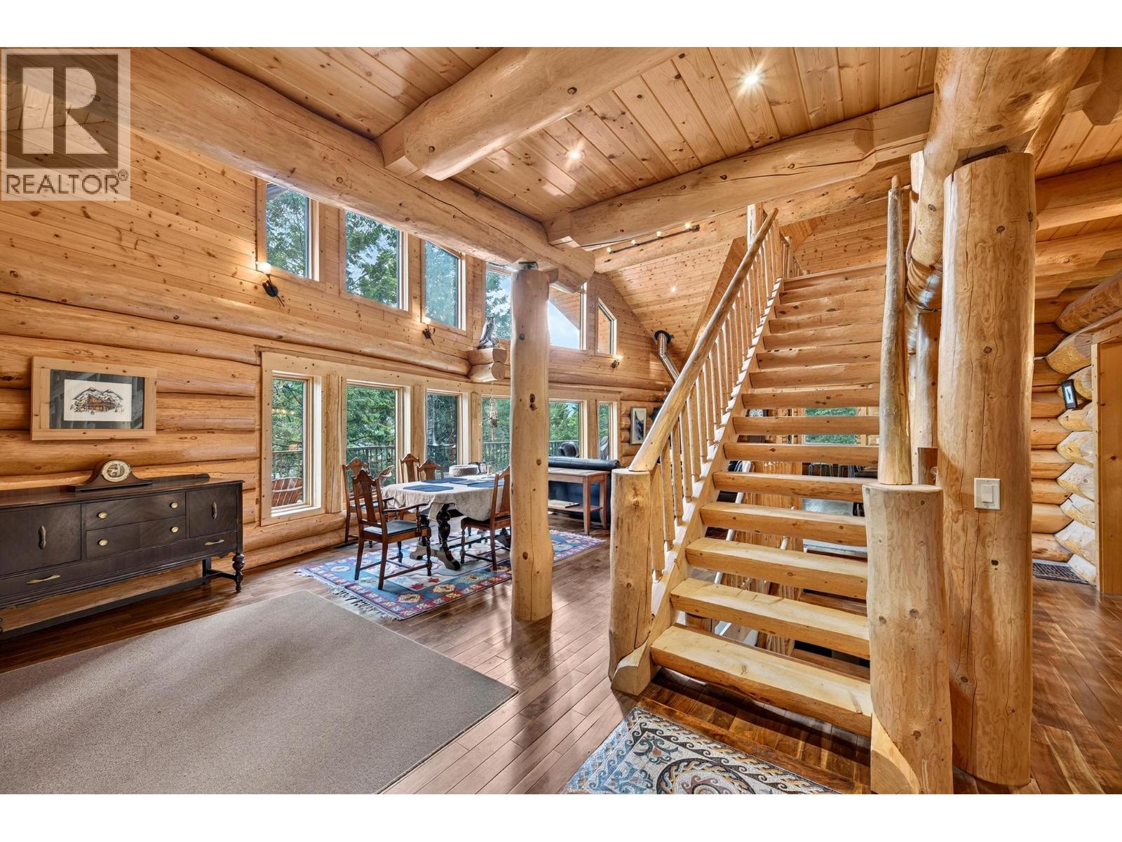 1419 Black Bear Drive, Golden, British Columbia  V0A 1H7 - Photo 6 - 10392508