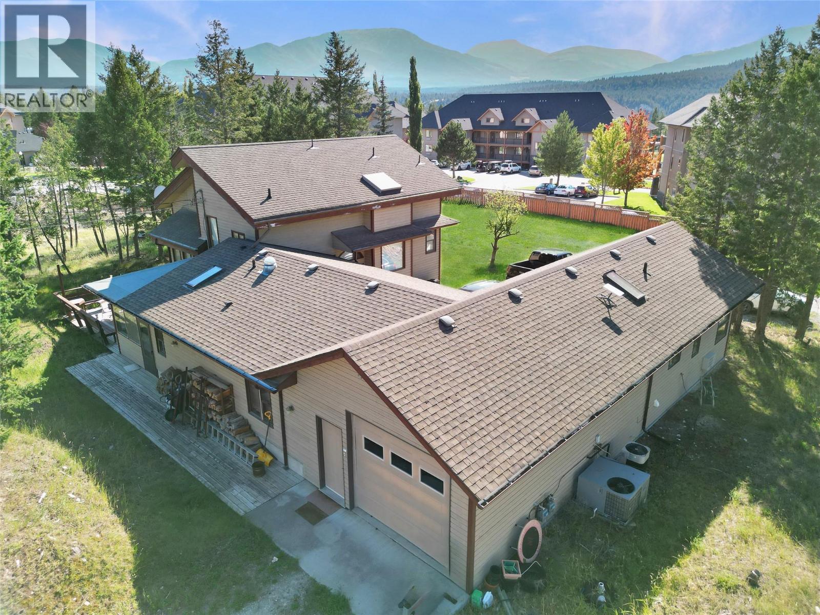 7560 Jackson Avenue, Radium Hot Springs, British Columbia  V0A 1M0 - Photo 11 - 10392319