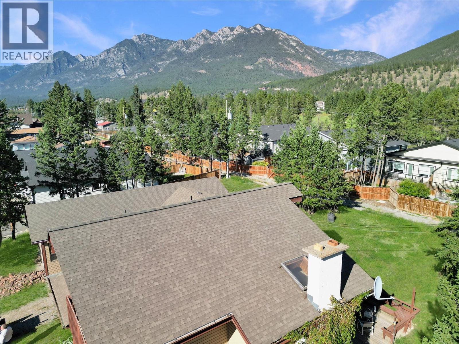 7560 Jackson Avenue, Radium Hot Springs, British Columbia  V0A 1M0 - Photo 16 - 10392319