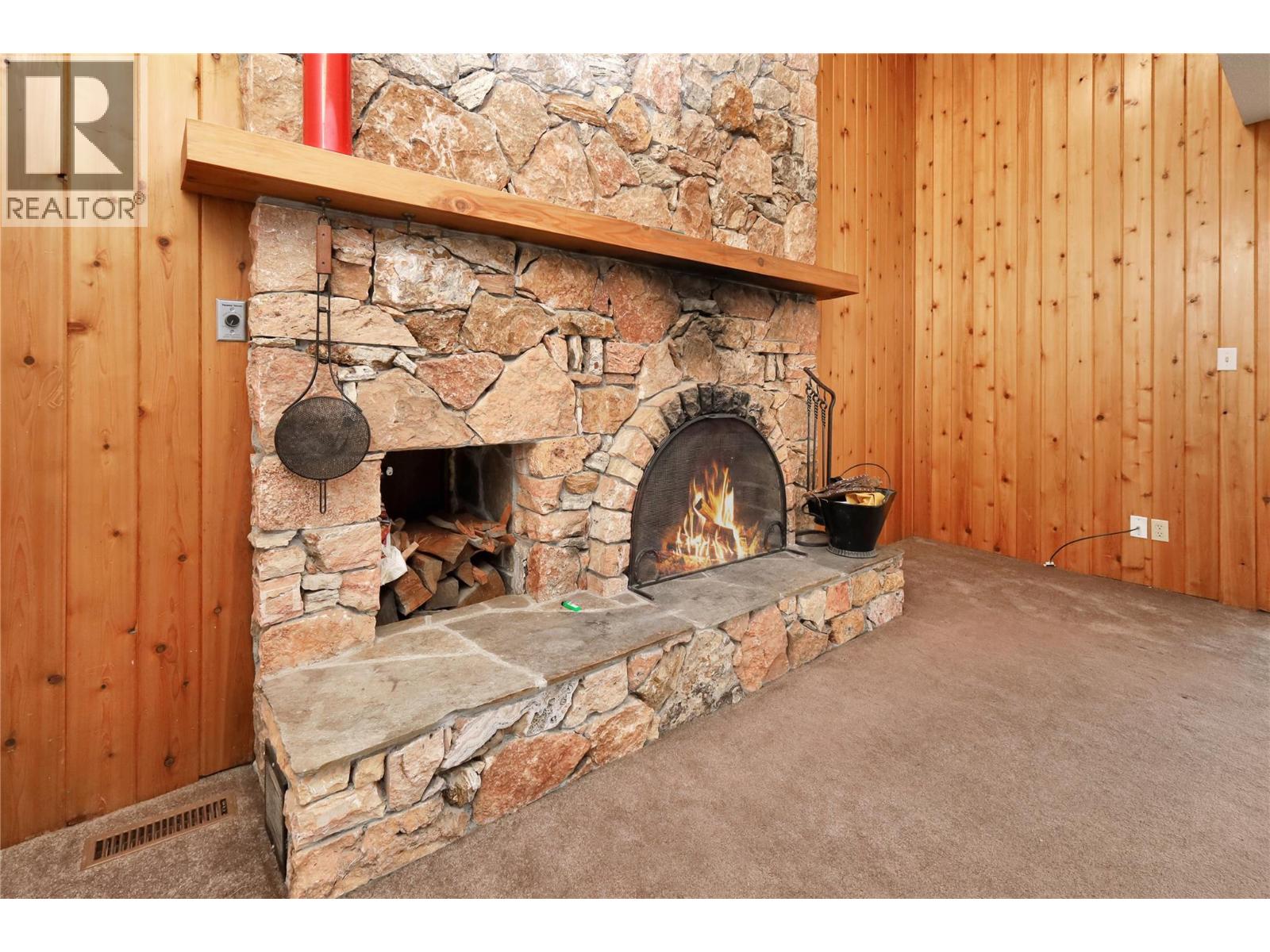 7560 Jackson Avenue, Radium Hot Springs, British Columbia  V0A 1M0 - Photo 41 - 10392319