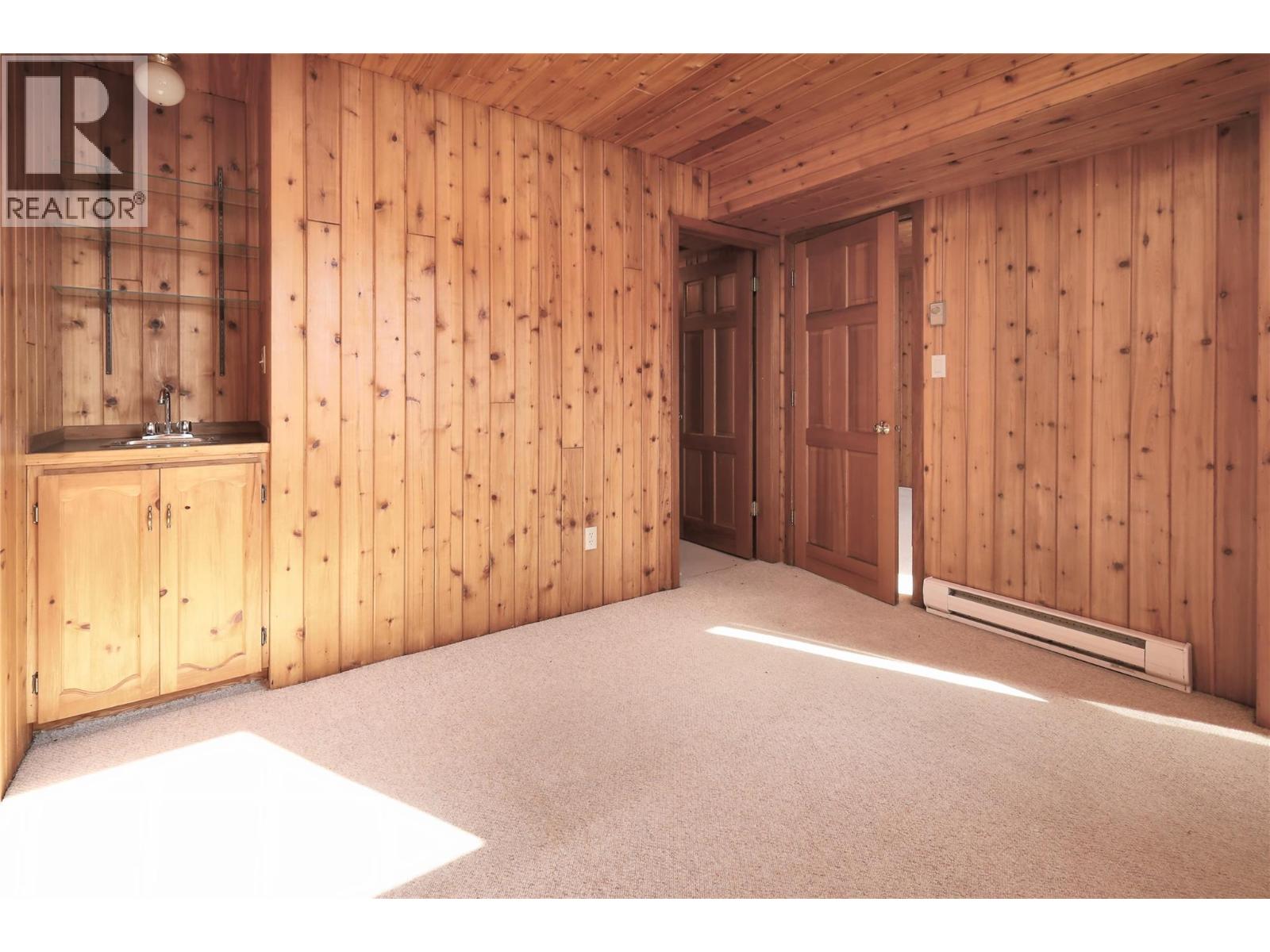 7560 Jackson Avenue, Radium Hot Springs, British Columbia  V0A 1M0 - Photo 60 - 10392319