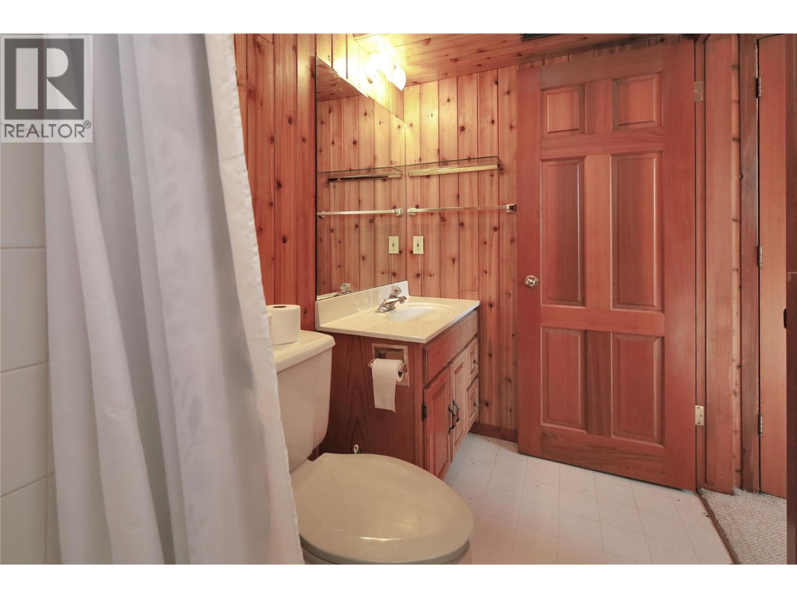 7560 Jackson Avenue, Radium Hot Springs, British Columbia  V0A 1M0 - Photo 62 - 10392319