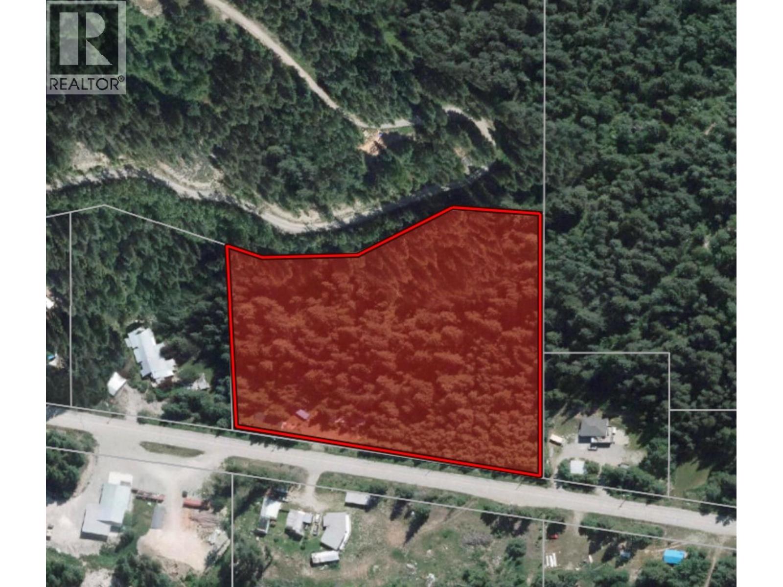 618 Golden Donald Upper Road, Golden, British Columbia  V0A 1H1 - Photo 3 - 10391921