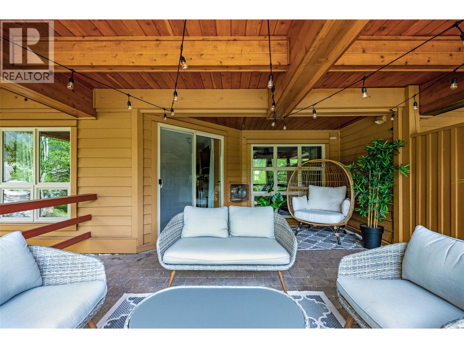 2080 Summit Drive Unit# 111, Panorama, British Columbia  V0A 1T0 - Photo 16 - 10392498