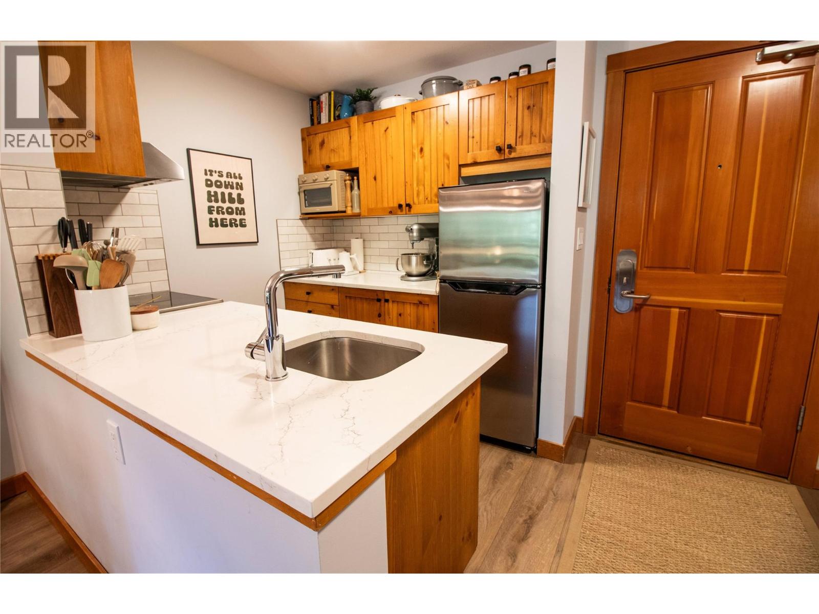 2080 Summit Drive Unit# 111, Panorama, British Columbia  V0A 1T0 - Photo 2 - 10392498