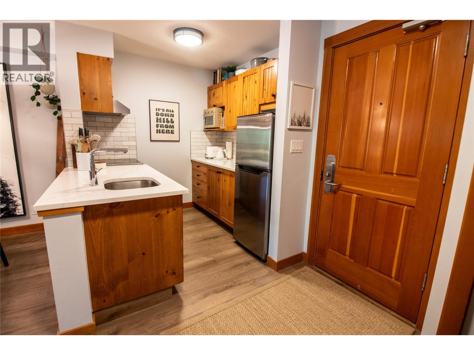 2080 Summit Drive Unit# 111, Panorama, British Columbia  V0A 1T0 - Photo 3 - 10392498