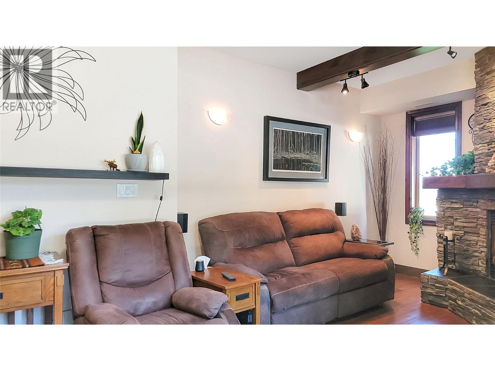 7495 Columbia Avenue Unit# 1106, Radium Hot Springs, British Columbia  V0A 1M0 - Photo 13 - 10392392
