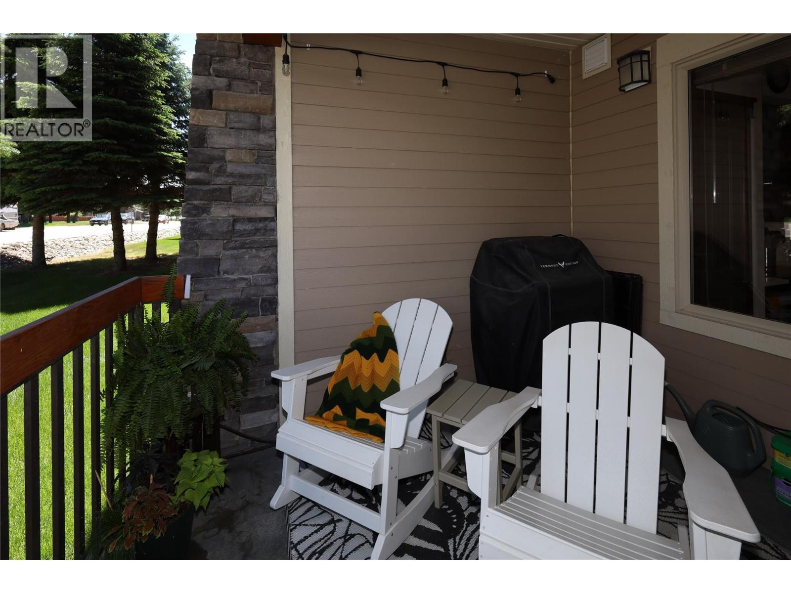 7495 Columbia Avenue Unit# 1106, Radium Hot Springs, British Columbia  V0A 1M0 - Photo 18 - 10392392