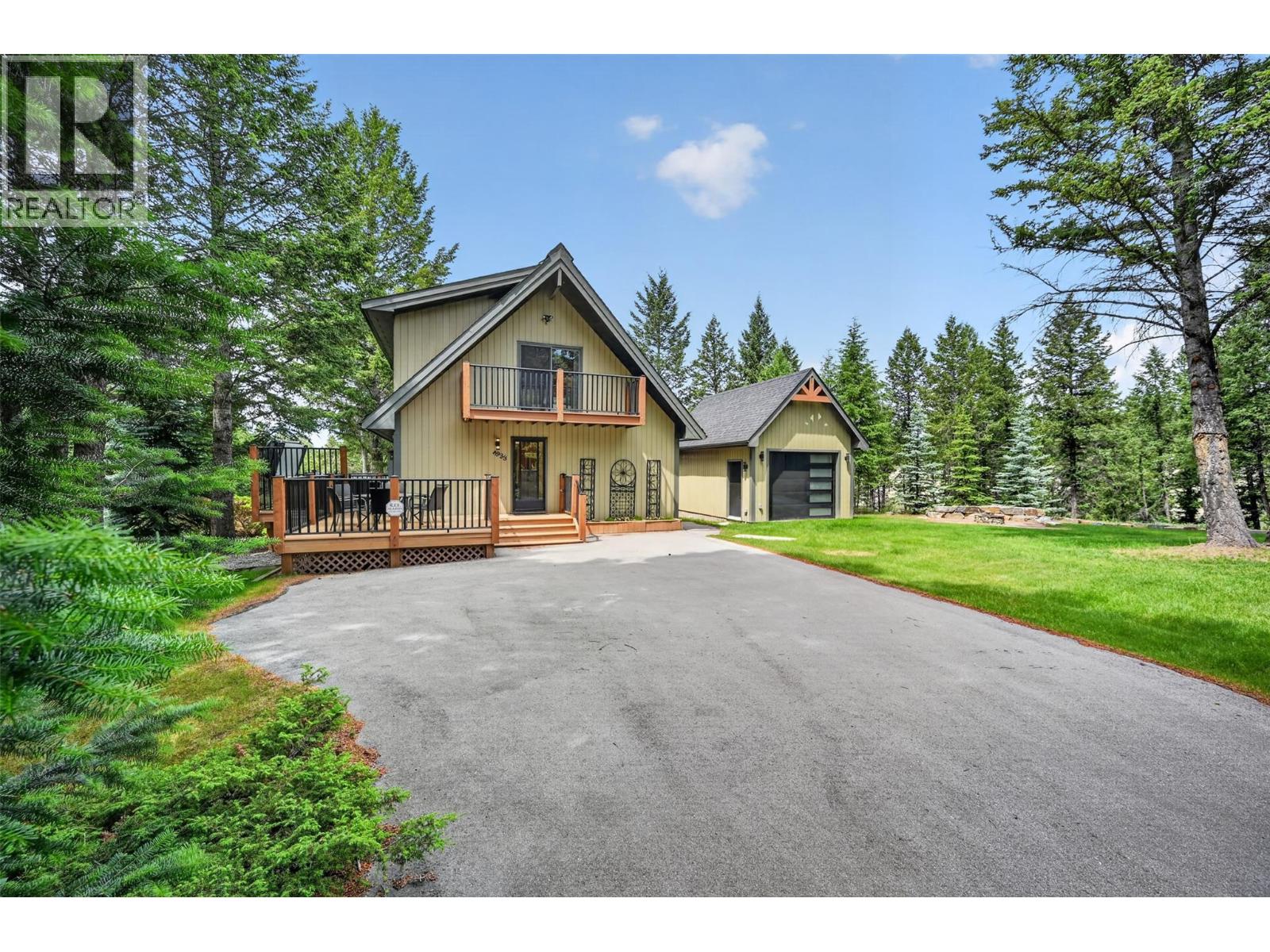4933 Merlo Road, Windermere, British Columbia