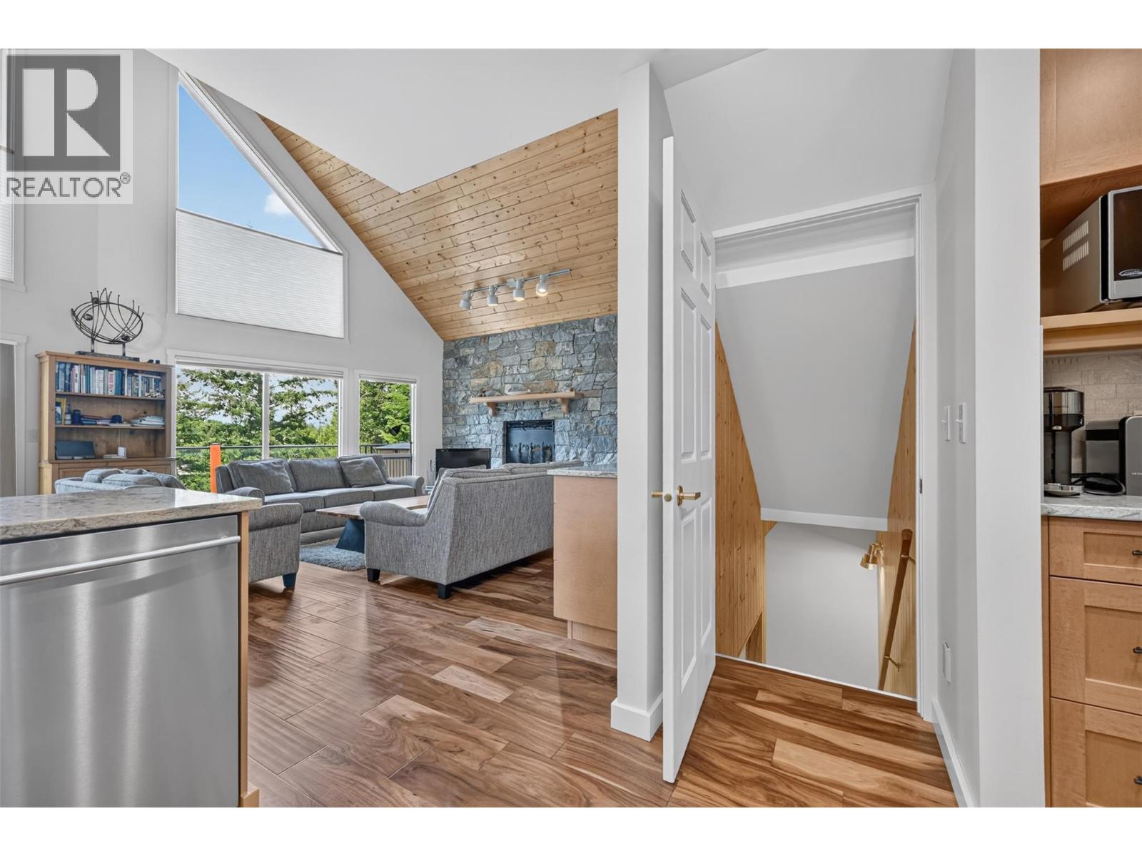 4933 Merlo Road, Windermere, British Columbia  V0A 1K3 - Photo 23 - 10392306