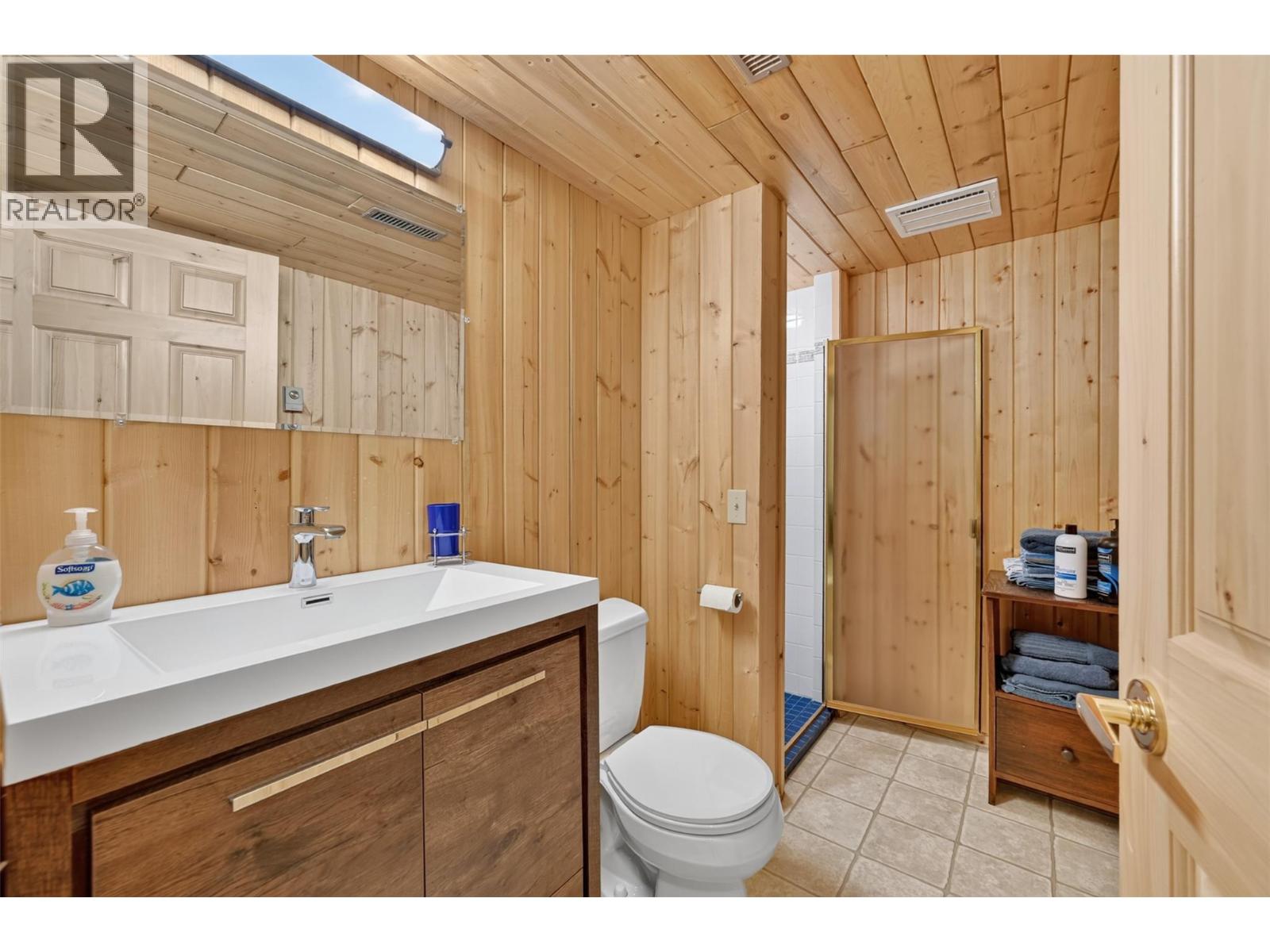 4933 Merlo Road, Windermere, British Columbia  V0A 1K3 - Photo 28 - 10392306