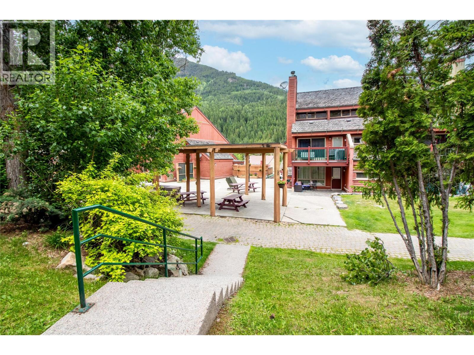 2030 Panorama Drive Unit# 824, Panorama, British Columbia  V0A 1T0 - Photo 22 - 10392725