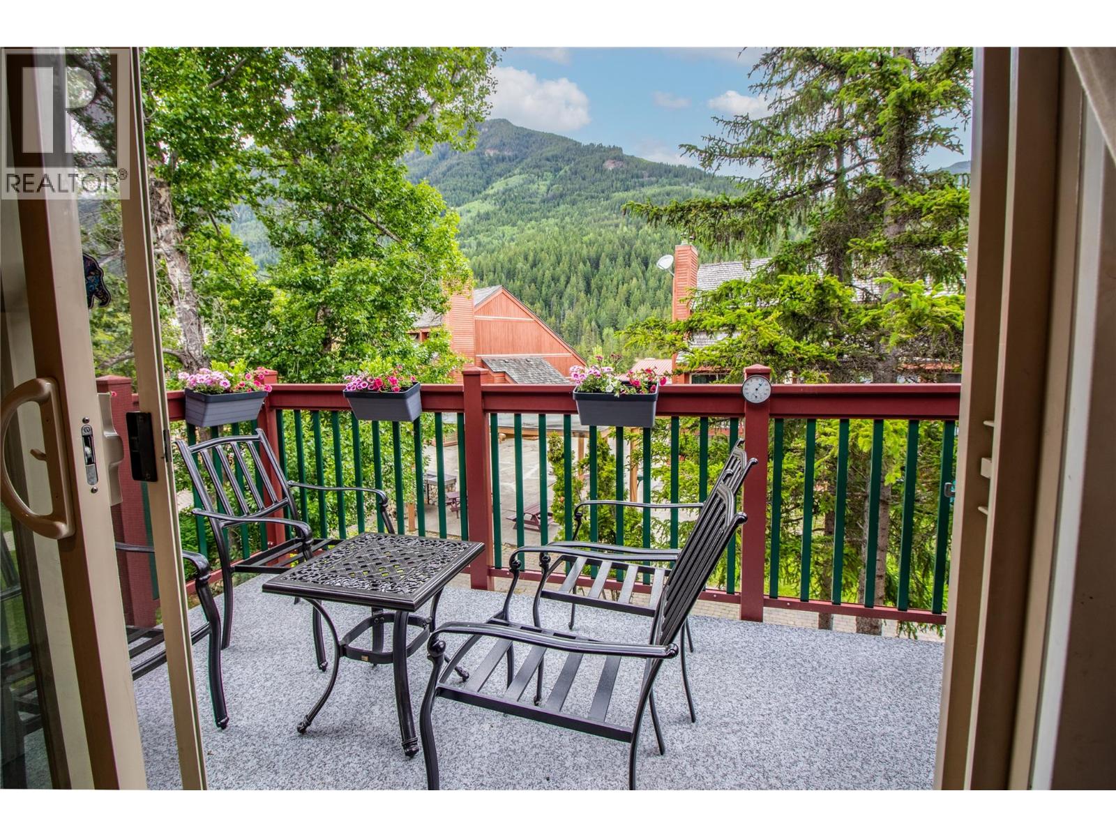 2030 Panorama Drive Unit# 824, Panorama, British Columbia  V0A 1T0 - Photo 6 - 10392725