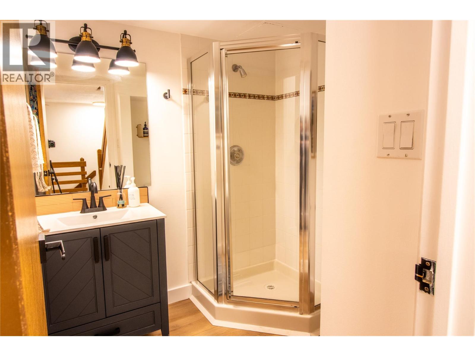 2030 Panorama Drive Unit# 824, Panorama, British Columbia  V0A 1T0 - Photo 8 - 10392725