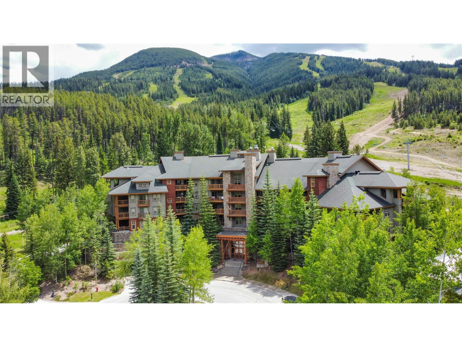 2090 Summit Drive Unit# 417, Panorama, British Columbia