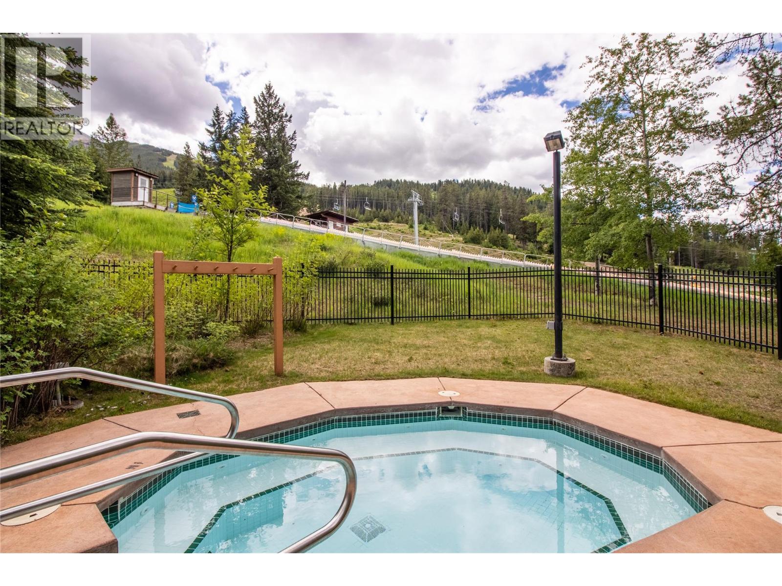 2090 Summit Drive Unit# 417, Panorama, British Columbia  V0A 1T0 - Photo 19 - 10392777