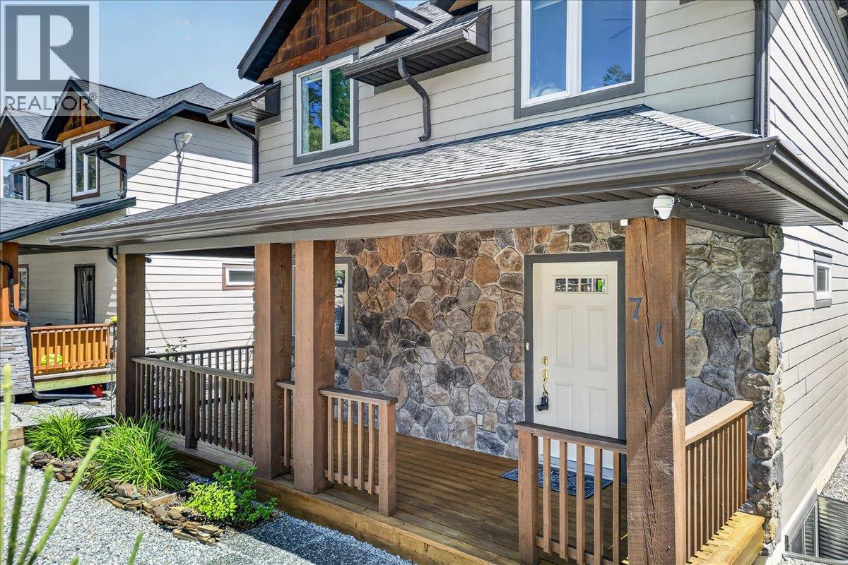 4868 Riverview Drive Unit# 71, Edgewater, British Columbia  V0A 1E0 - Photo 2 - 10391582