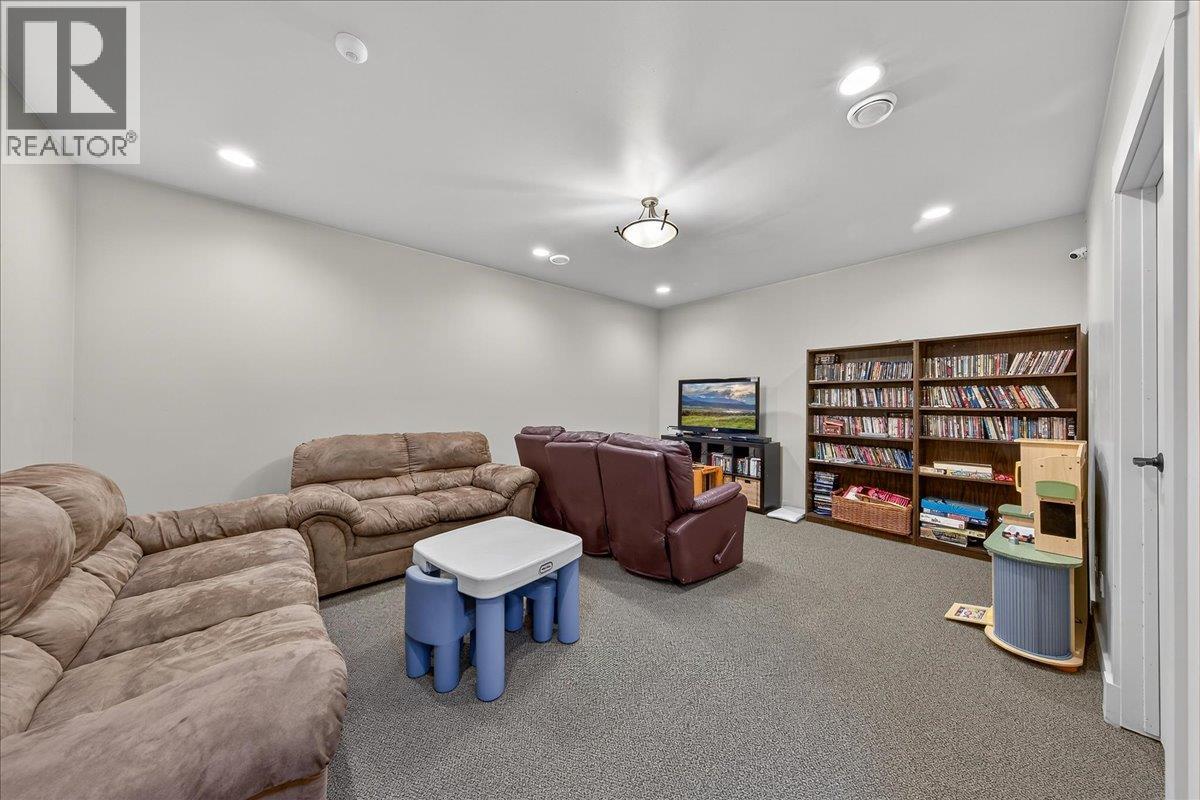 4868 Riverview Drive Unit# 71, Edgewater, British Columbia  V0A 1E0 - Photo 43 - 10391582