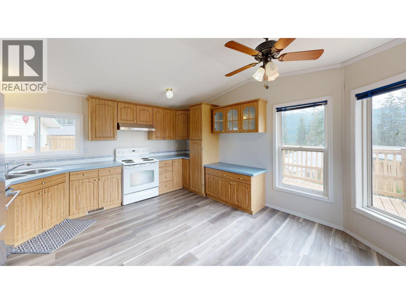 686 Almberg Road Unit# 51, Golden, British Columbia  V0A 1H2 - Photo 5 - 10392699
