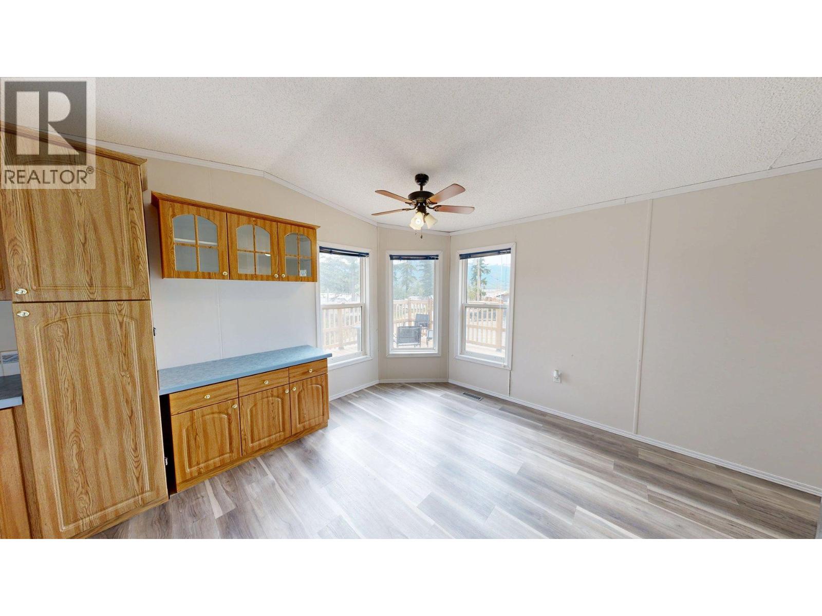 686 Almberg Road Unit# 51, Golden, British Columbia  V0A 1H2 - Photo 6 - 10392699
