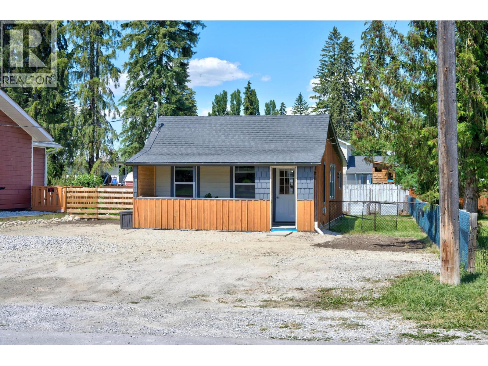 513 8th Street S, Golden, British Columbia  V0A 1H0 - Photo 26 - 10392808