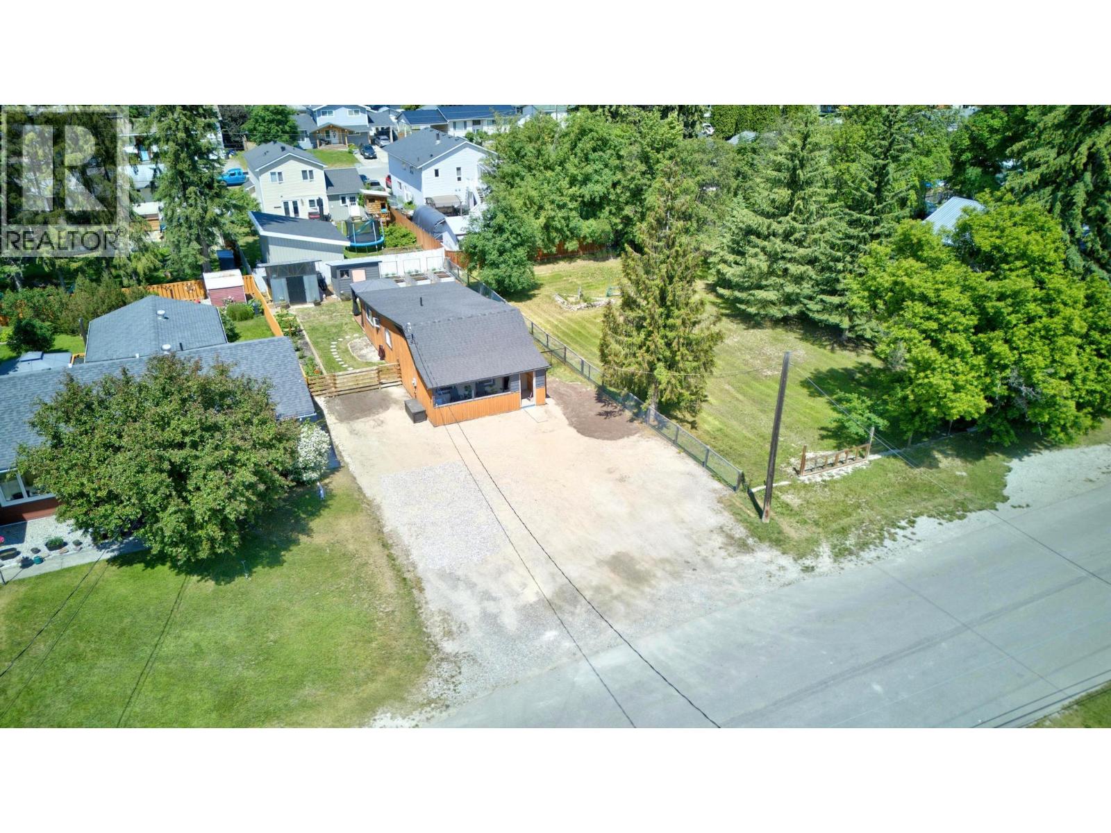 513 8th Street S, Golden, British Columbia  V0A 1H0 - Photo 30 - 10392808