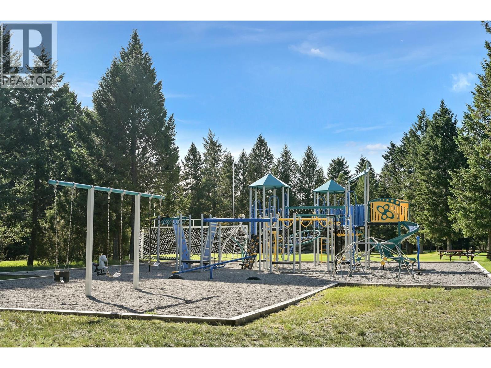 835 Lakeview Drive Unit# 3, Windermere, British Columbia  V0A 1K3 - Photo 71 - 10392772