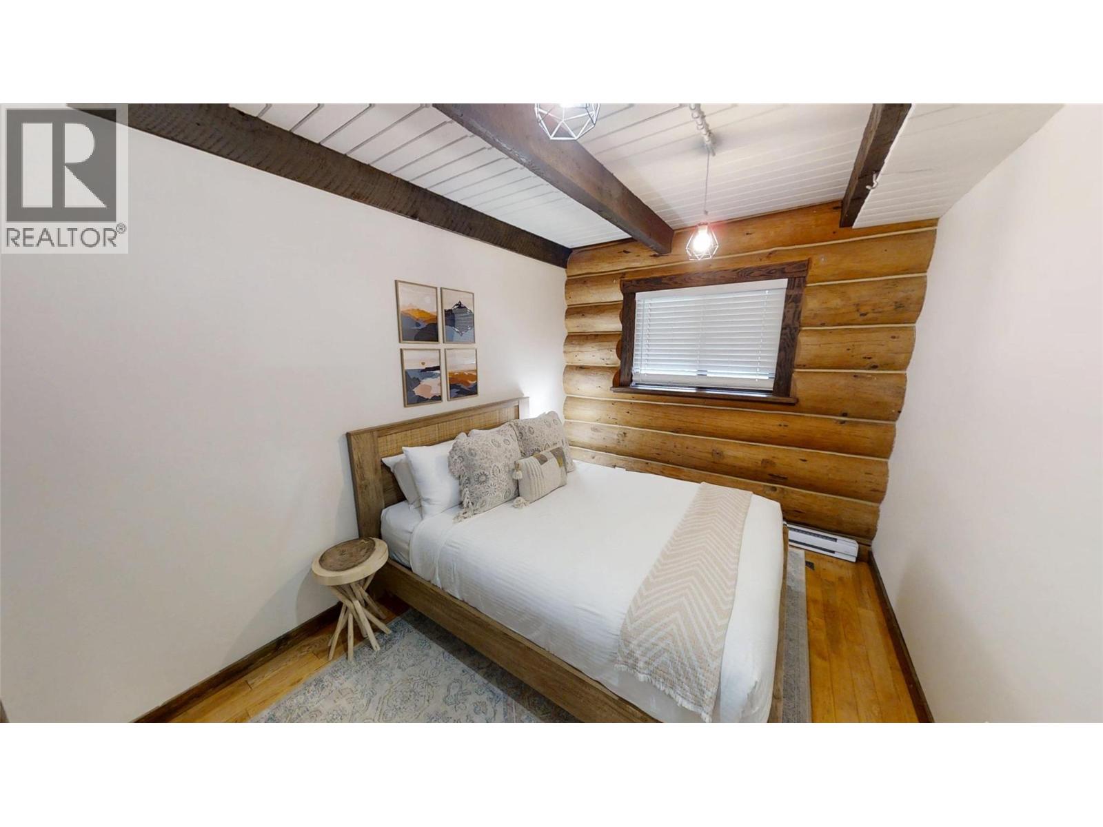 1600 14th Street, Invermere, British Columbia  V0A 1K0 - Photo 18 - 10392806