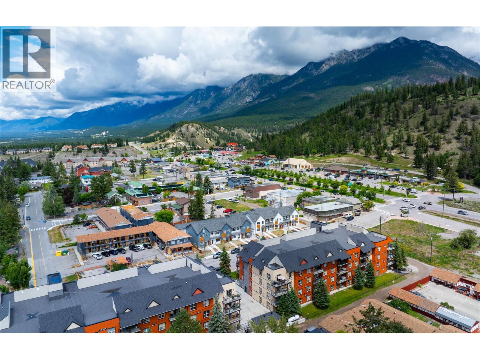 4884 STANLEY Street Unit# 1105, Radium Hot Springs, British Columbia