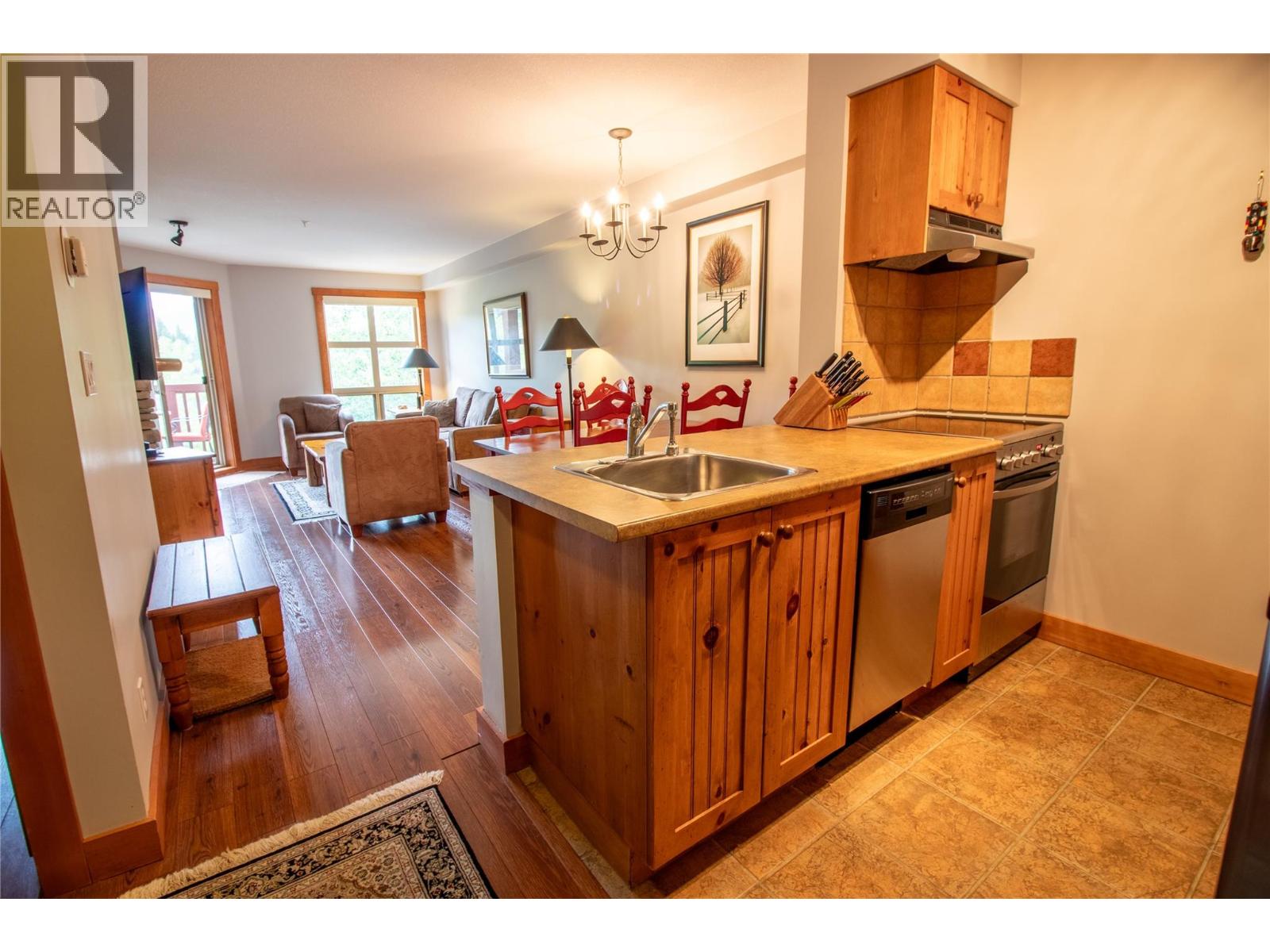 2080 Summit Drive Unit# 309, Panorama, British Columbia  V0A 1T0 - Photo 2 - 10393051